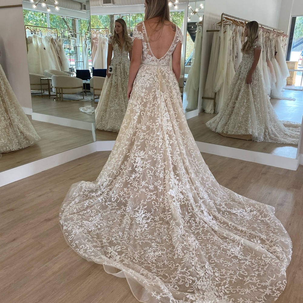 Wona Concept Wedding Dress “Serena” Style 2020 Gem